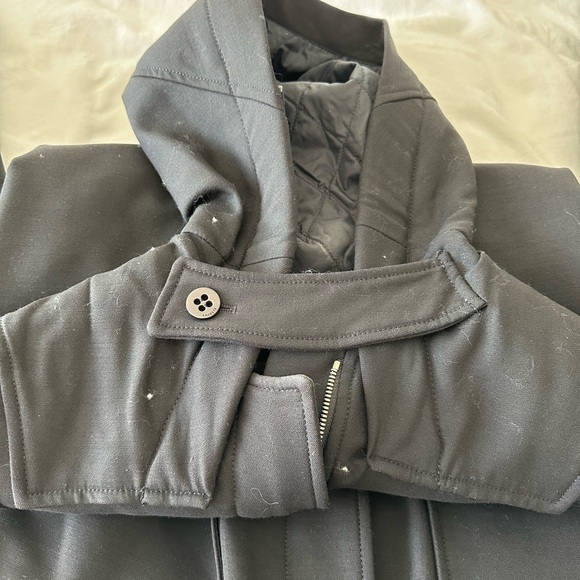 Lacoste Black Jacket - Picture 13 of 13